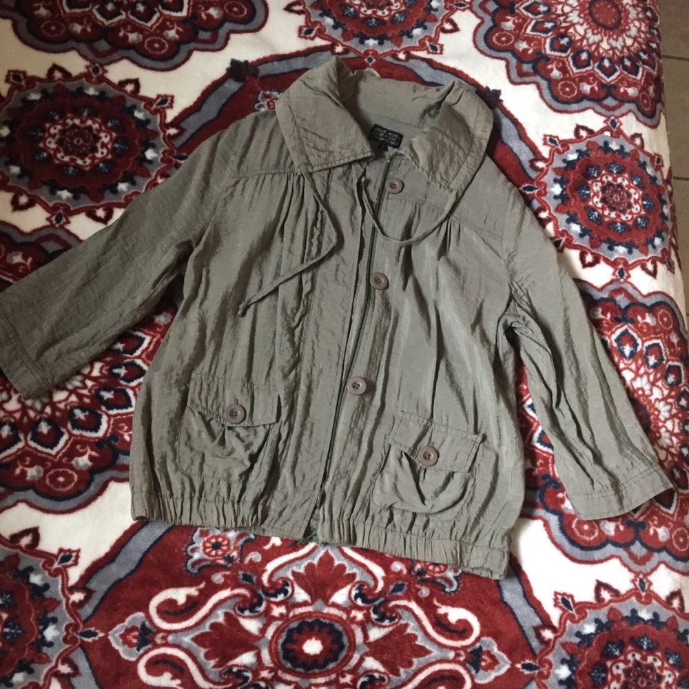 CLEAR OUT!! Green Jacket